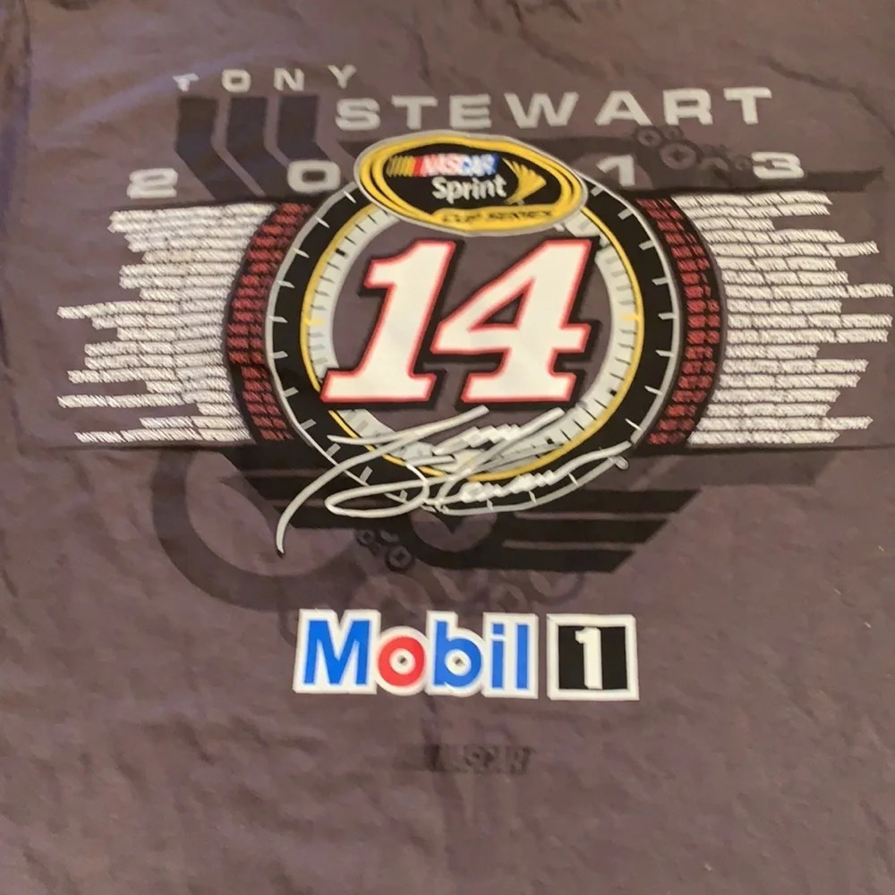 NASCAR Tony Stewart 2013 Tee Shirt NWT